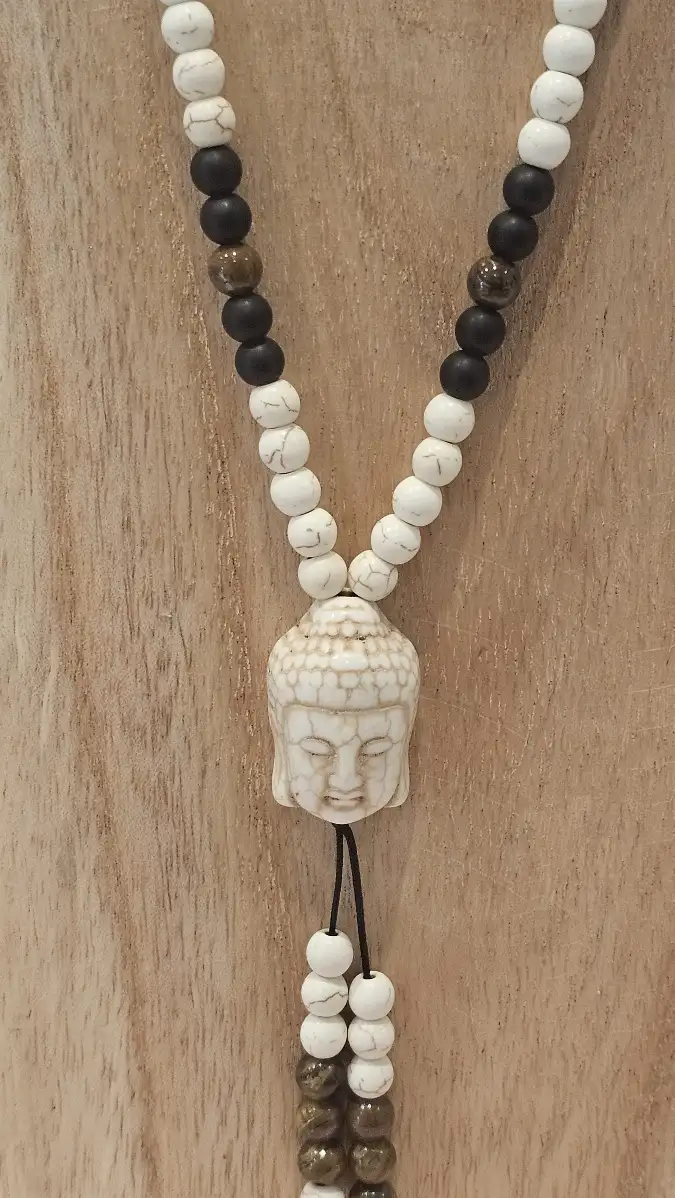 Sautoir pierres naturelles BOUDHA